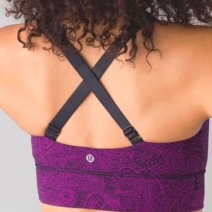 NWT LULU Sports Bra Size 4